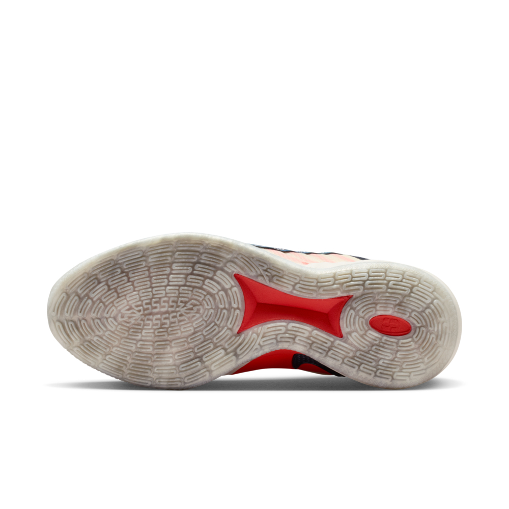 tw-11134207-820lf-mkoy4iwmlvd12b