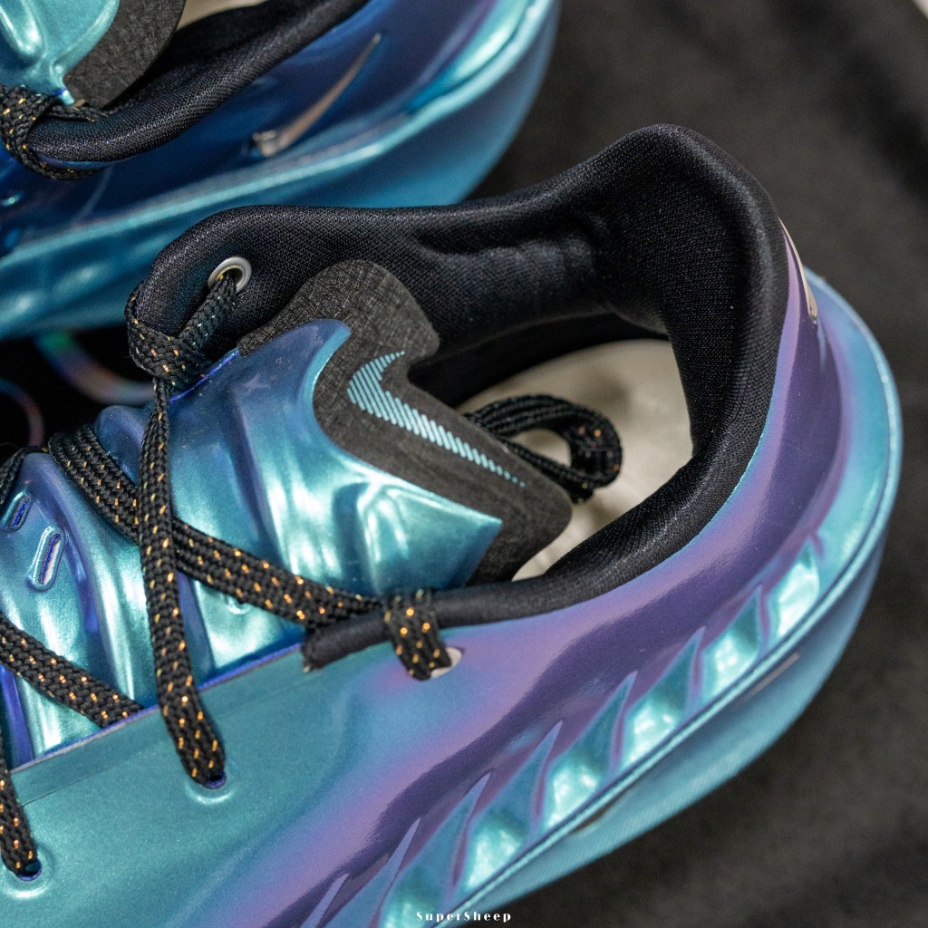 tw-11134207-820la-ml3iimtpw26bbd