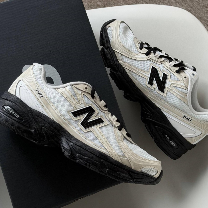 tw-11134207-820lf-mkwk2i0g1vyba9