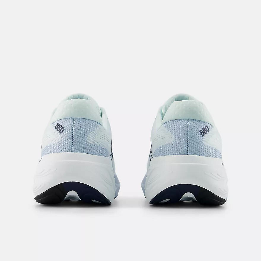 tw-11134207-820li-mkgf0e6aqoe884