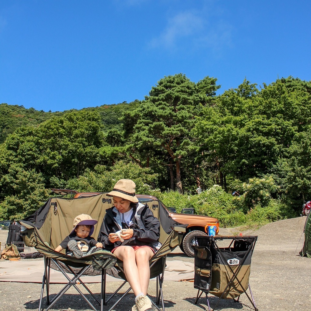 中古grn outdoor twin chiar olive色 2人用チェア grn outdoor 60/40 CLOTH