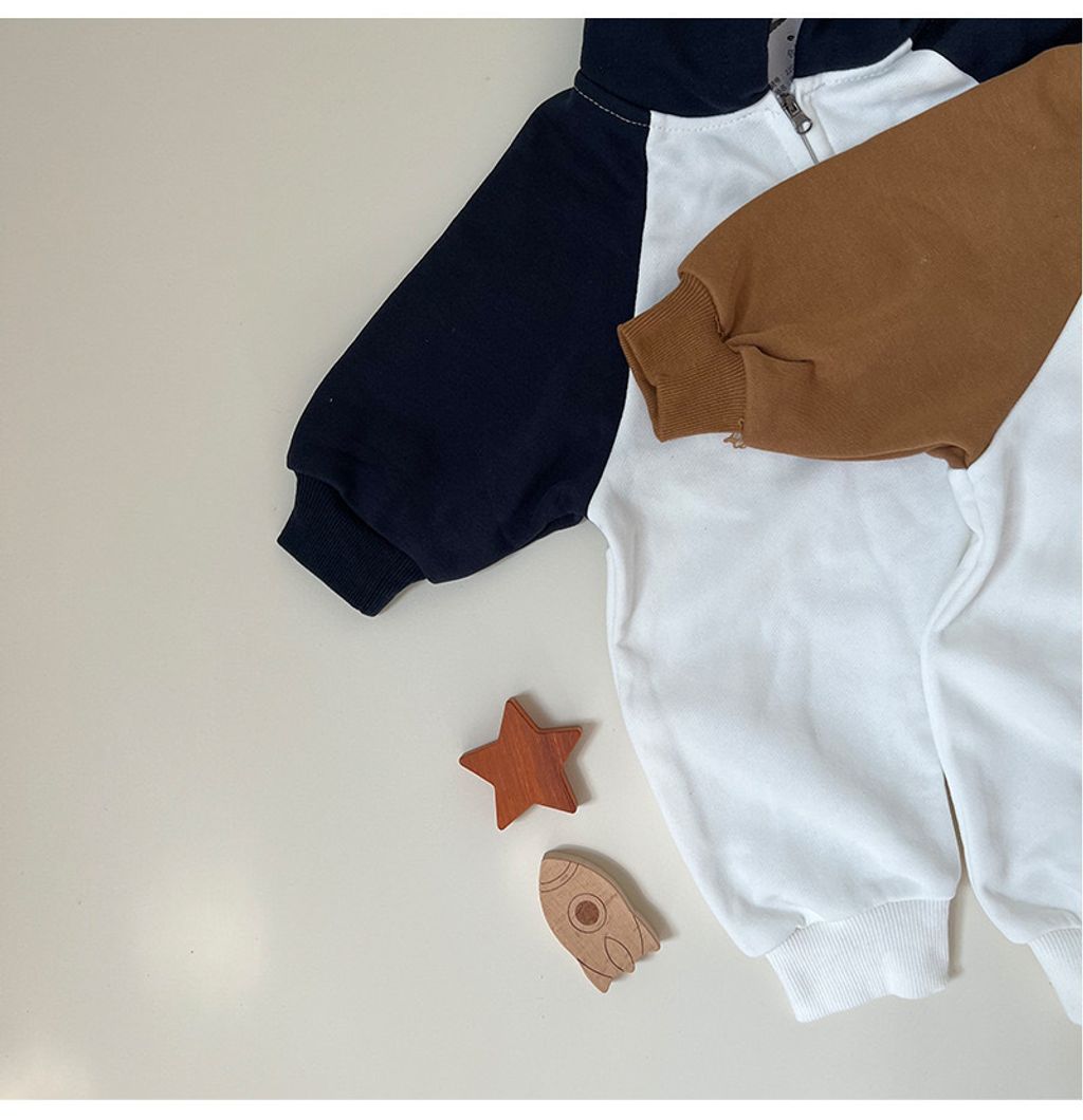 D222D65D-E968-43E4-A41D-E3136AB9E5CB