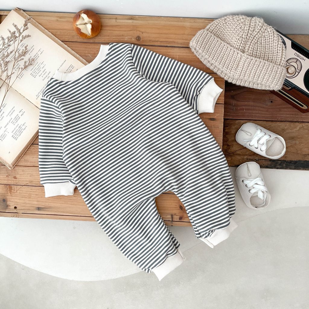 B1F4B7B3-5E8B-4CAF-BB8C-AD177009E360