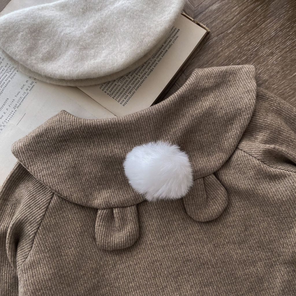 05EBB84E-5F34-400D-86F6-3921ECAC32D7