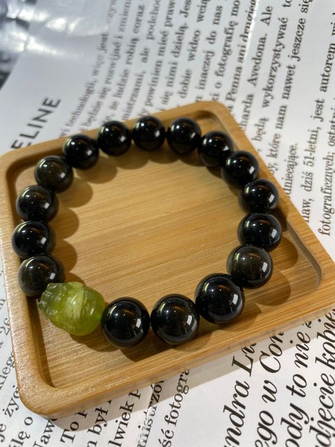 C6FB2A93-2996-4A21-9796-A854F6EA1ED6