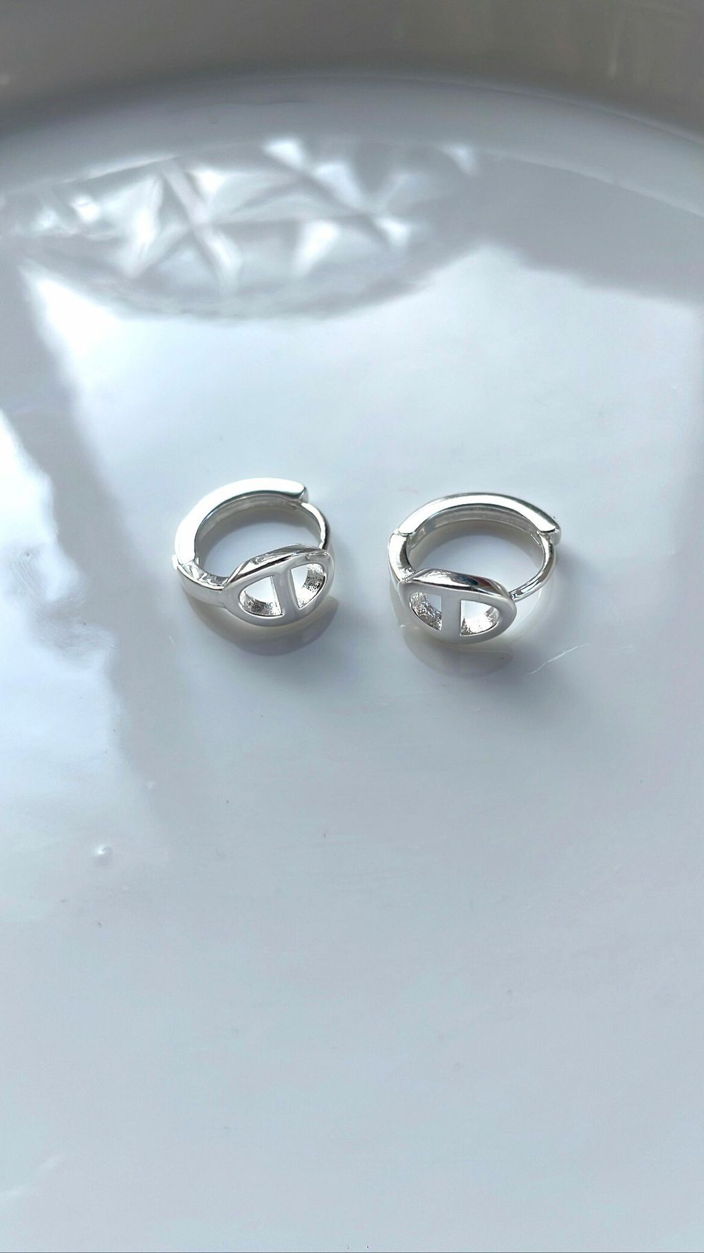 LINE_ALBUM_202310月新品_221003_250