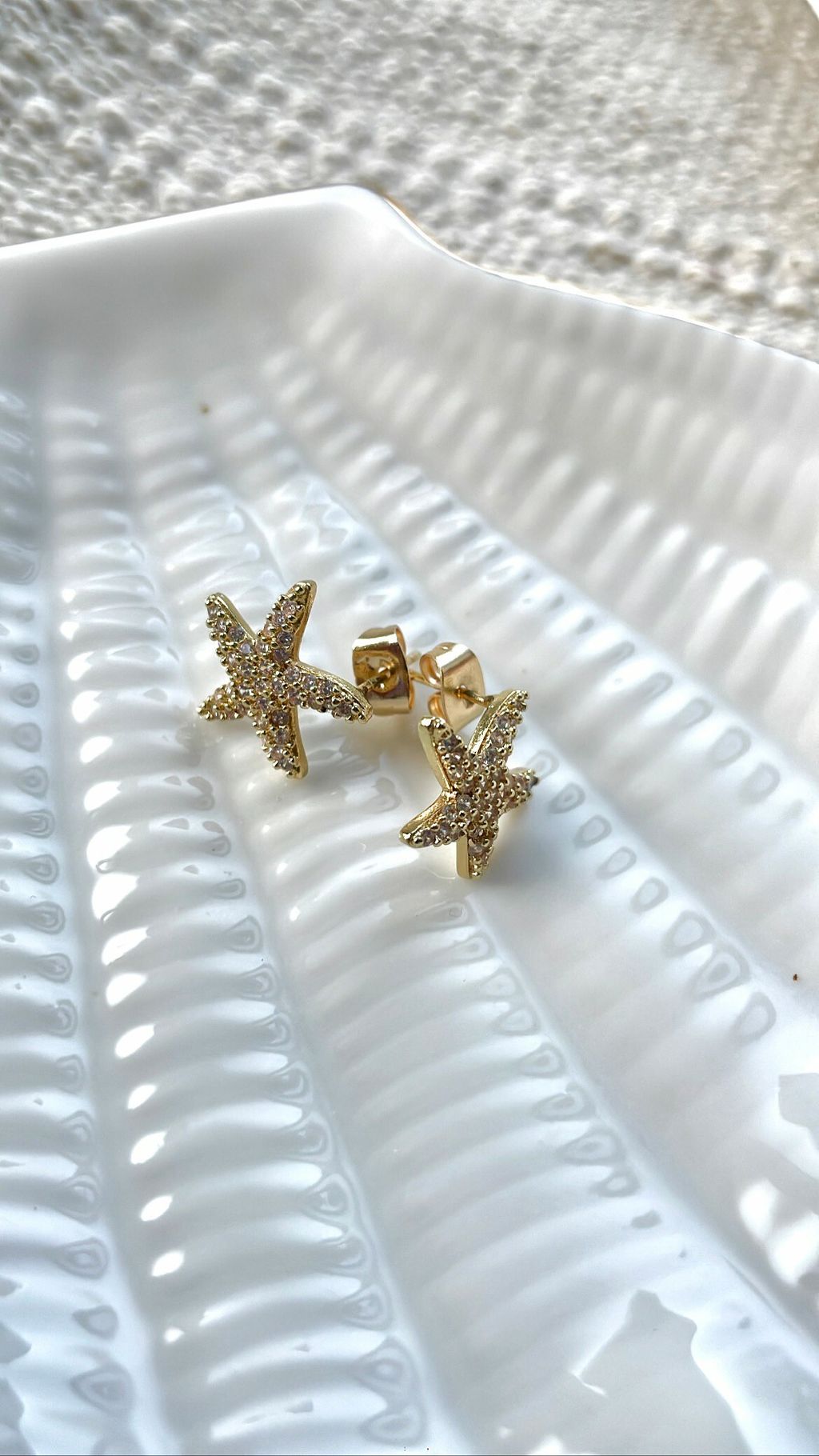 LINE_ALBUM_202310月新品_221003_253