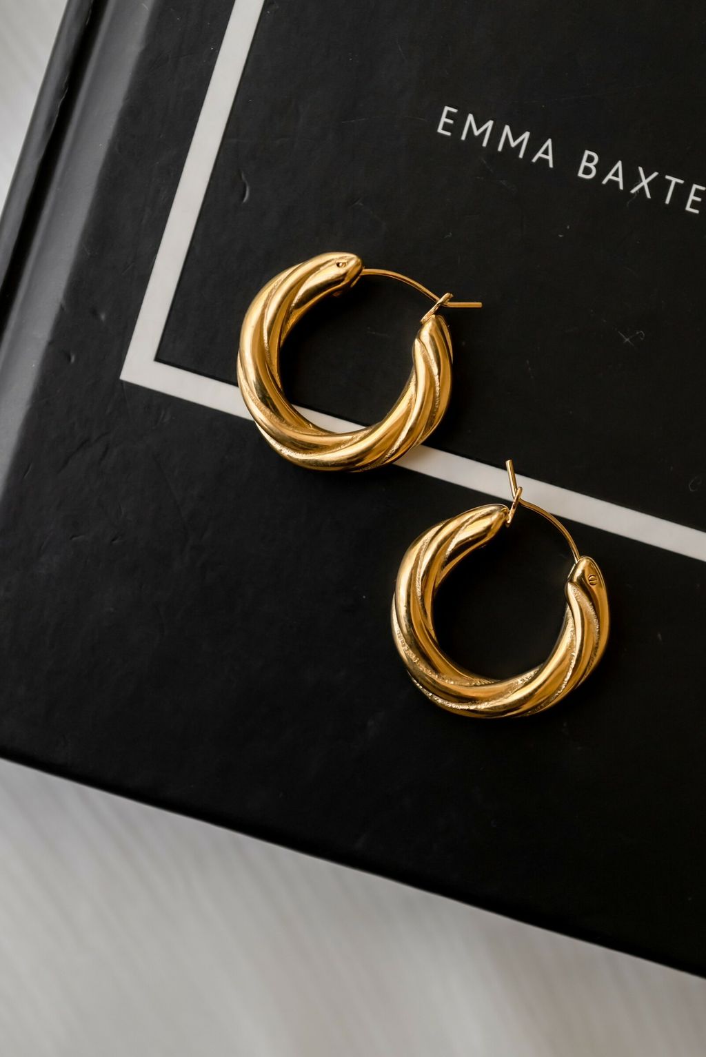 LINE_ALBUM_202310月新品_221003_172