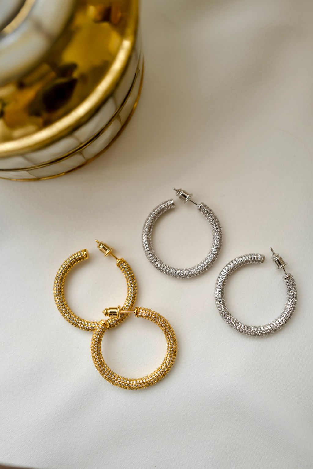 1C5AA7BA-3451-4A7E-B6CC-FCB115AC299F