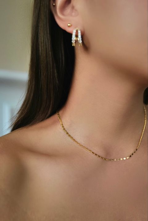 5F262F31-7D1A-46A7-AA77-BC79D7CEE316