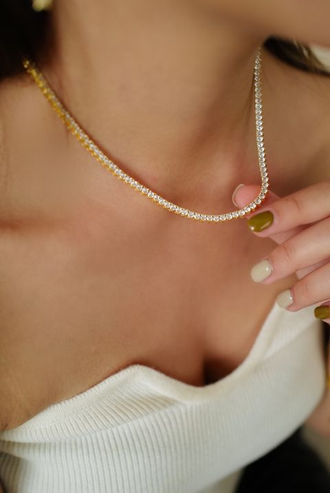 DA3A0747-7139-4EEB-A2DE-5AE68A19291F