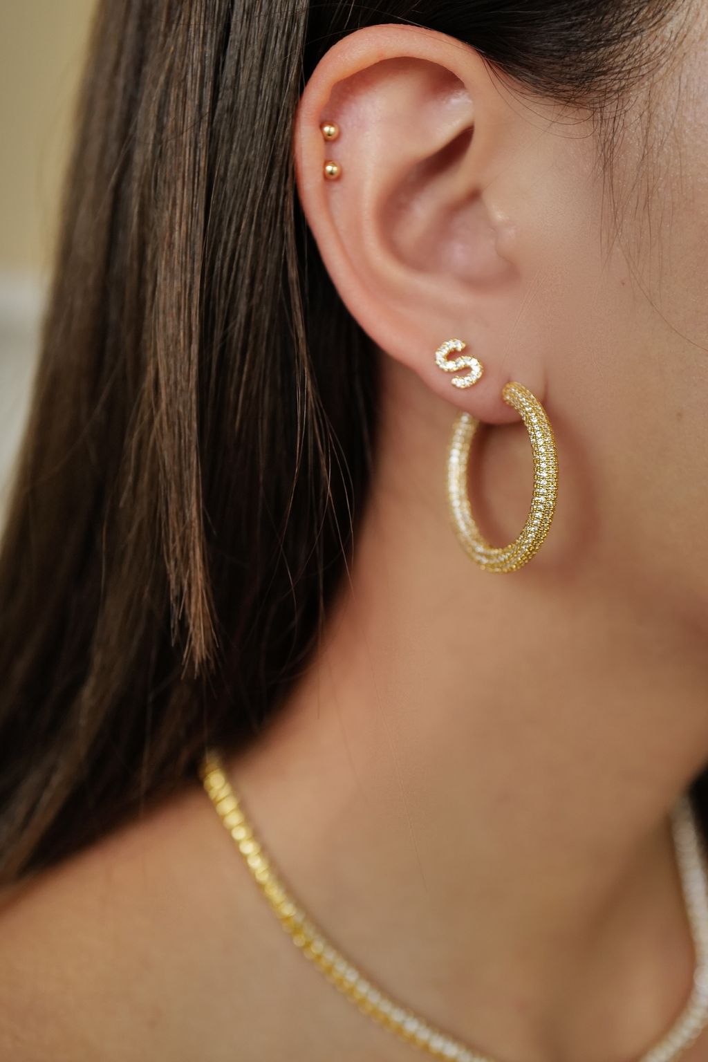 D27DF68E-E14B-4A2D-AE3C-1437E18CD068