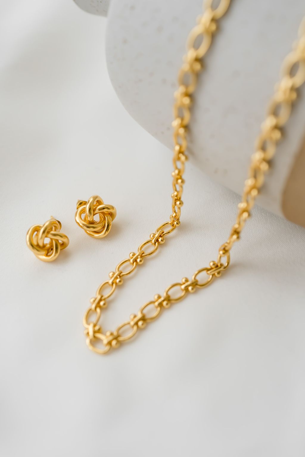 9434BADF-2525-4594-8B49-3A553D78621F