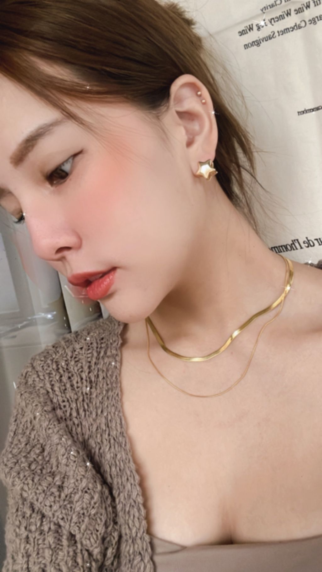 BFE42CF8-7002-4F7D-ABE8-DB9247F9D3F7