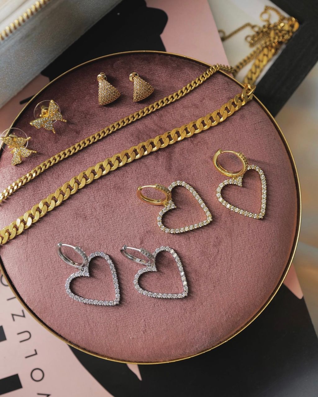 00EBDB9A-60D9-4FB7-9ABF-22F4971807D1