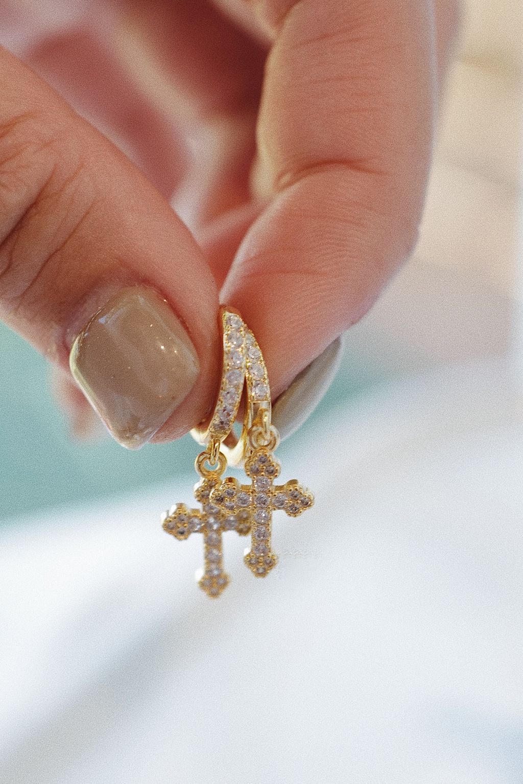 FE408B48-ECB3-4A9F-BEFE-9A5D1A4DEC59