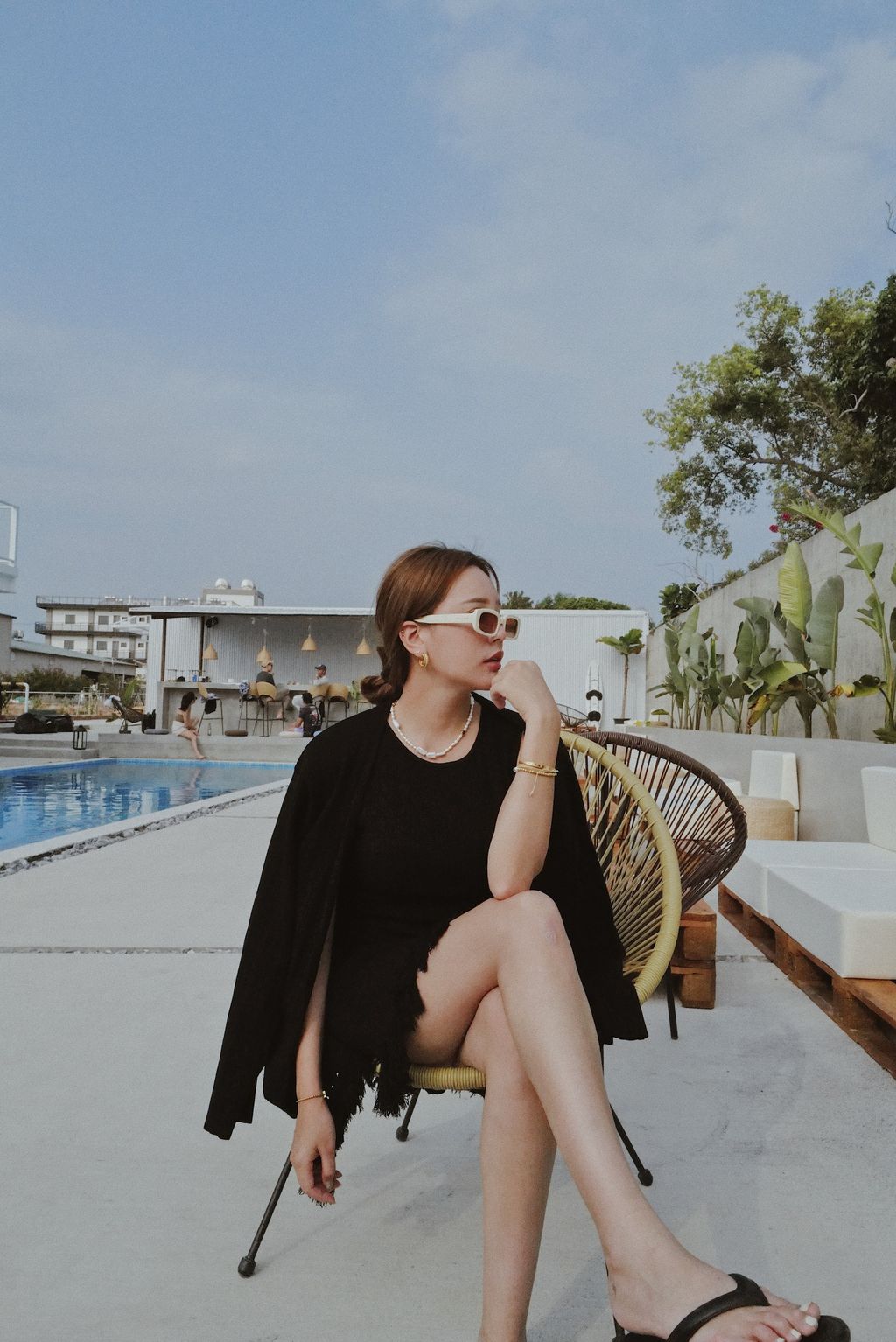 6FD7EB99-5823-425E-8B54-349E43125FF0