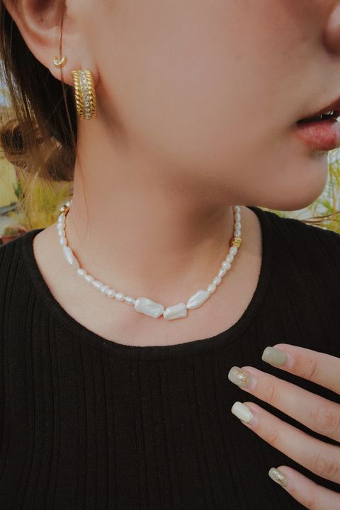 8E2B9B79-F84B-4BA3-A466-664A2D098E77