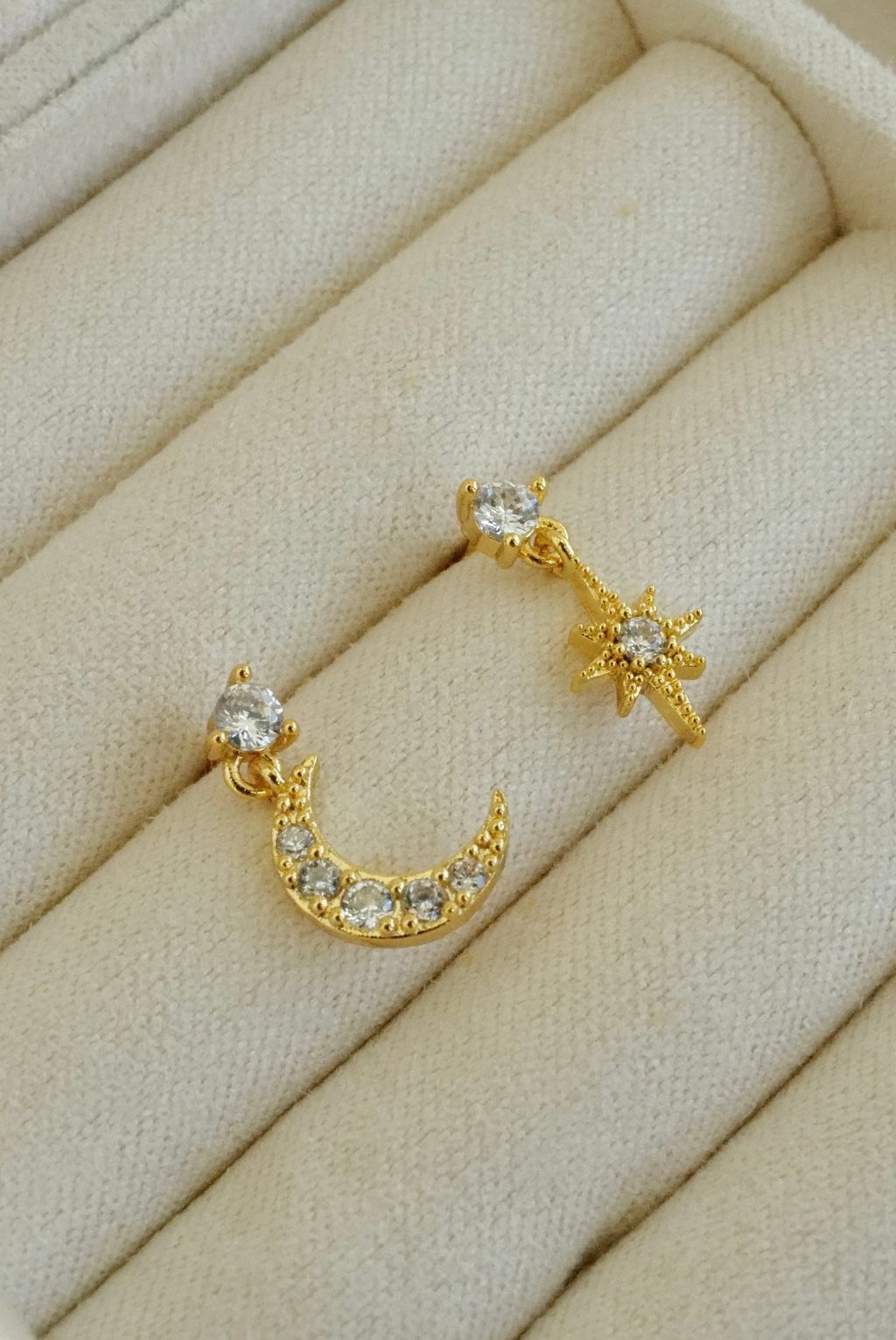 41556C64-2021-4C27-A46B-5A33A2F6648F