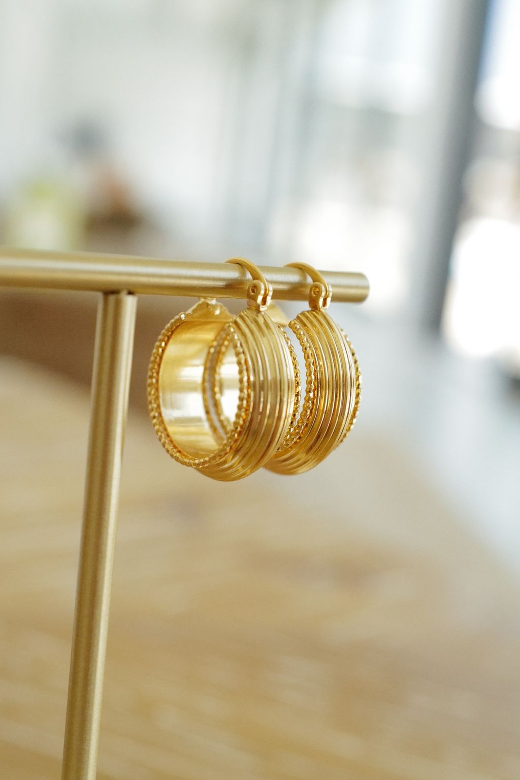 2D0D272D-00F5-42E3-9A43-662BF6B9756E