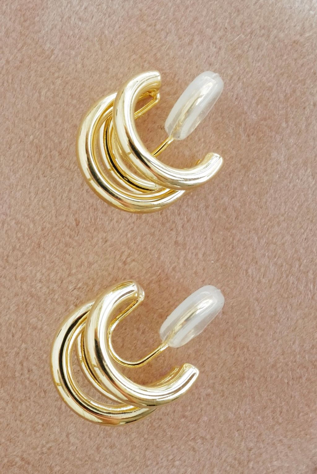 B780A374-6F5E-49B0-89E4-C110C73925E5