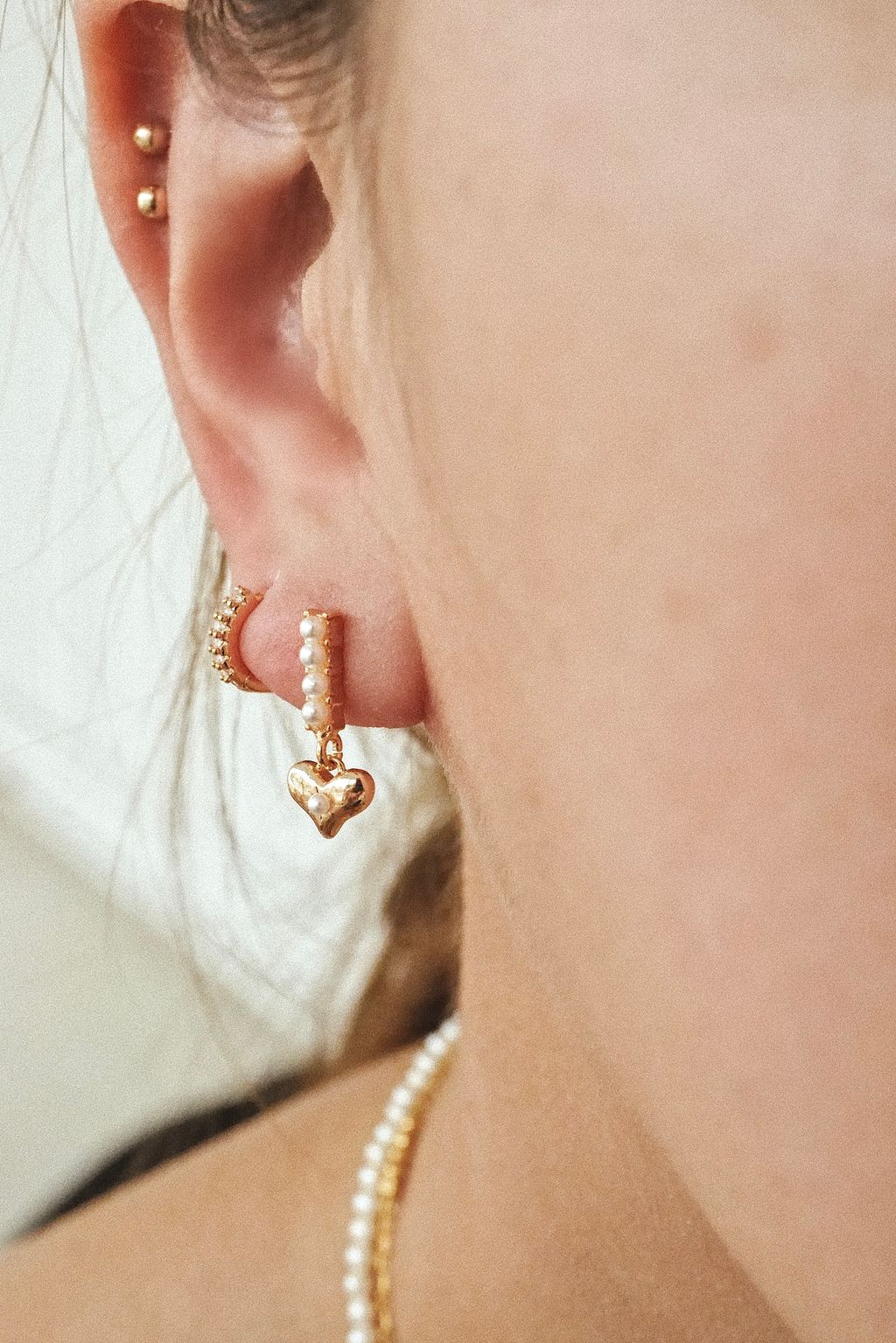 6F78147C-885F-4BA8-A832-45F12377F3FD