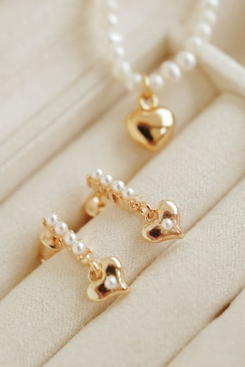 4A57001D-7609-48B3-B063-BAF45B83E65E