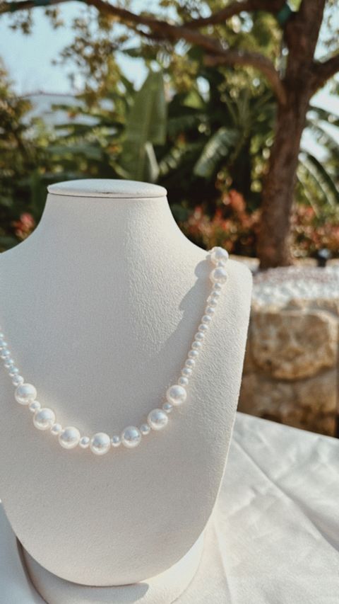 9394AADA-DA5E-4321-8C80-3C0581E19C03