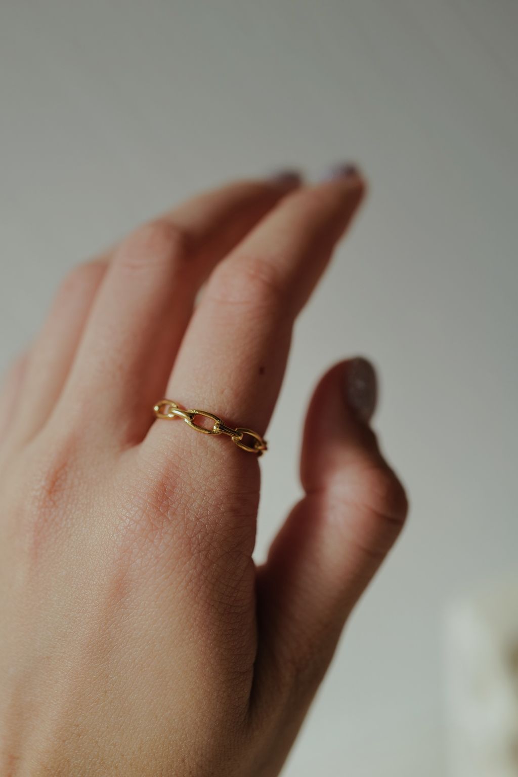 L1121728-1696438899404