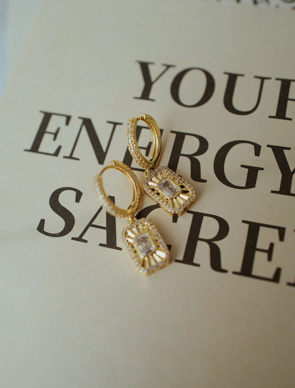 L1121533-1696488213590