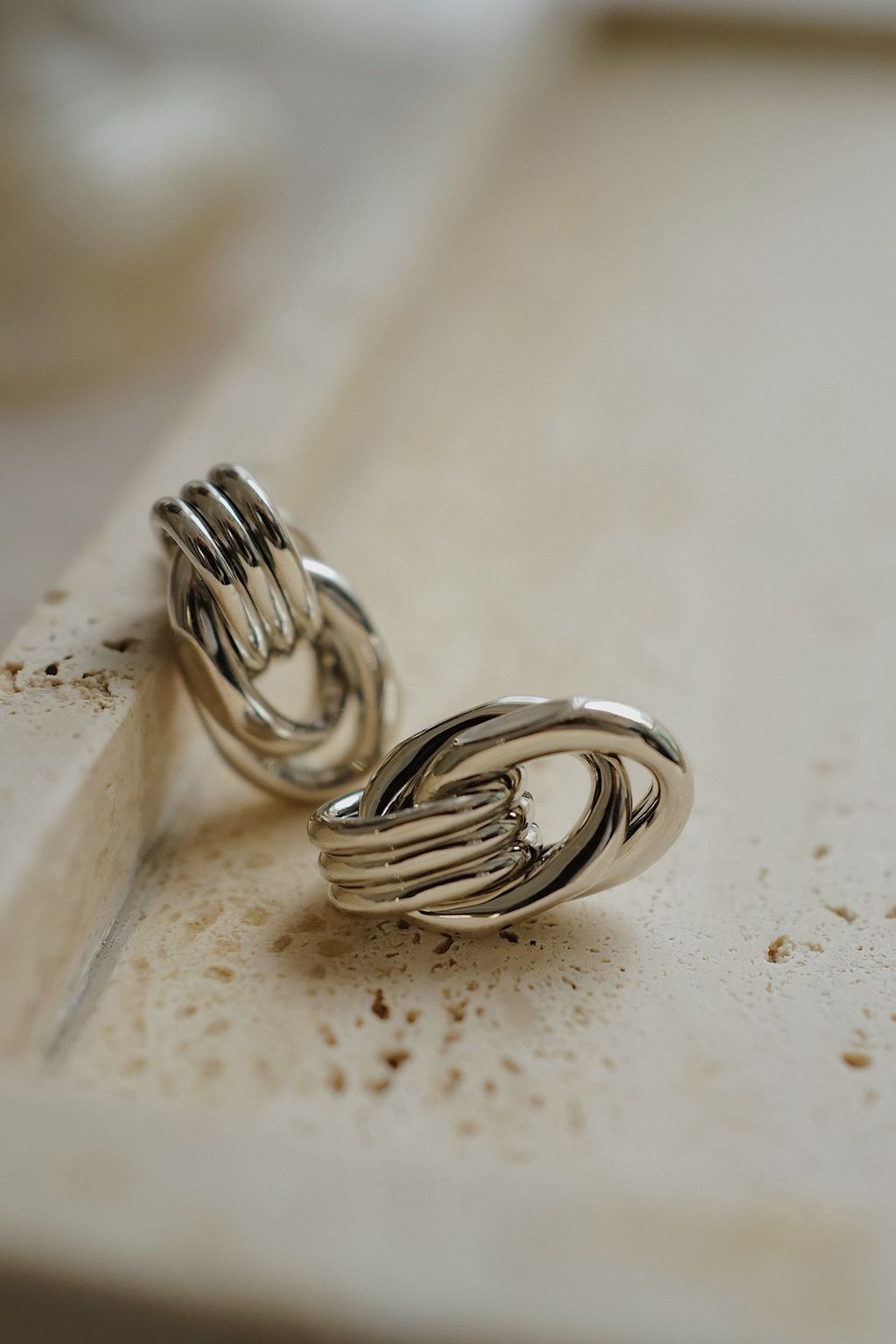 L1170862-1742787909849