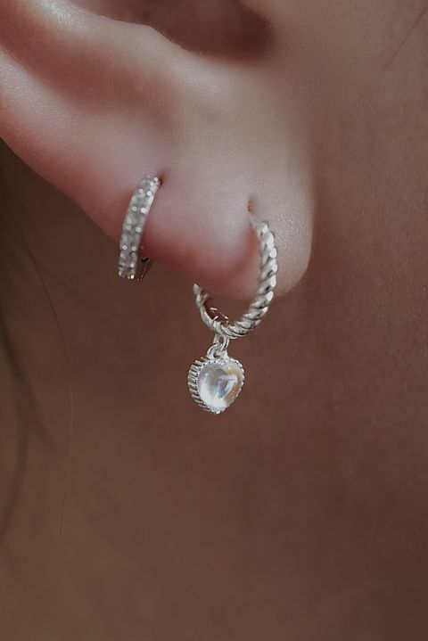 Facetune_21-03-2025-14-52-20-1742793022366