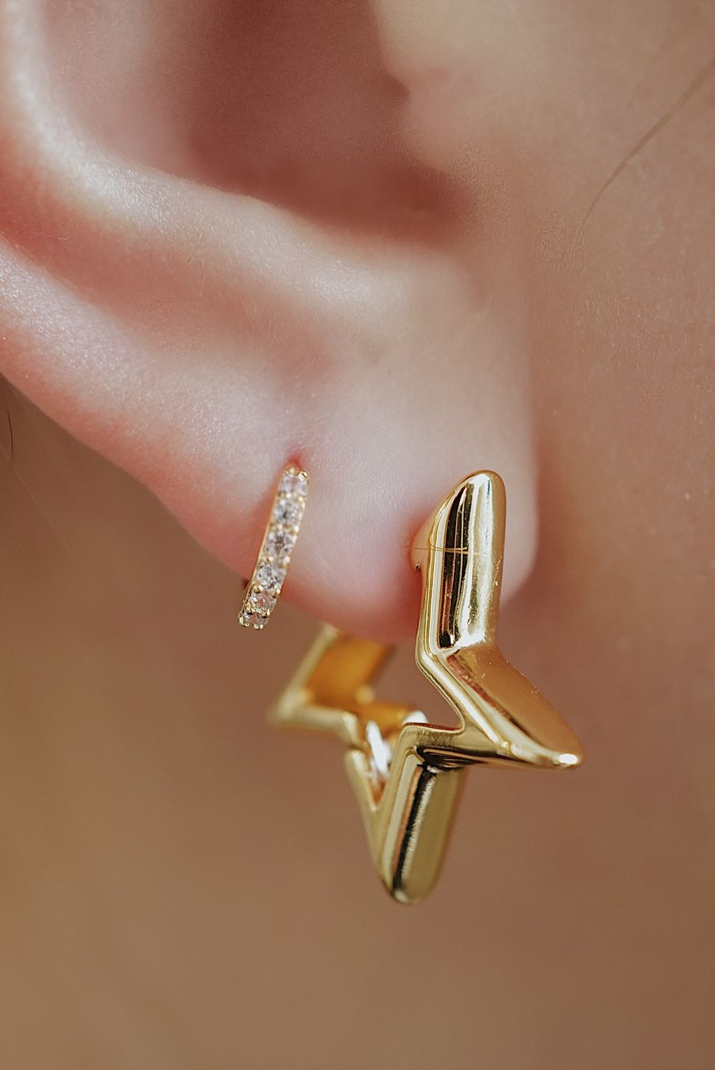 Facetune_21-03-2025-16-51-32-1742827254105