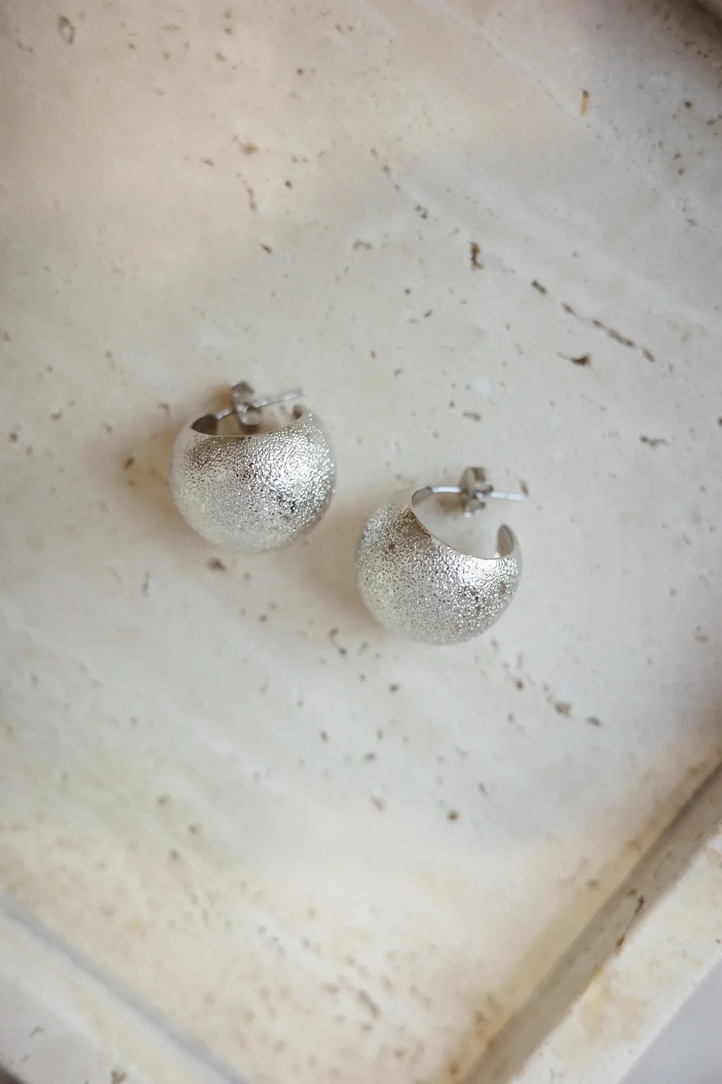 R0006648-1744715882957