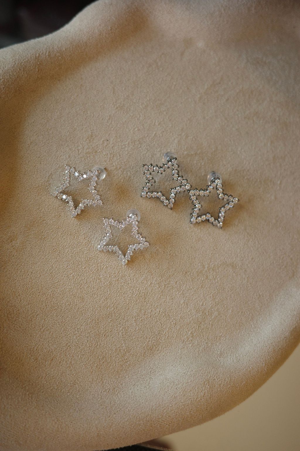 R0000211-1744716446313