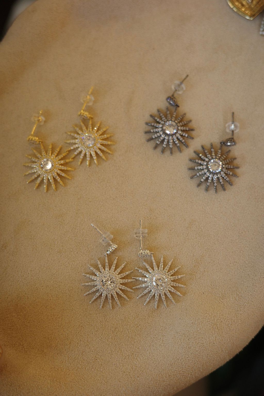 R0000198-1744717314078