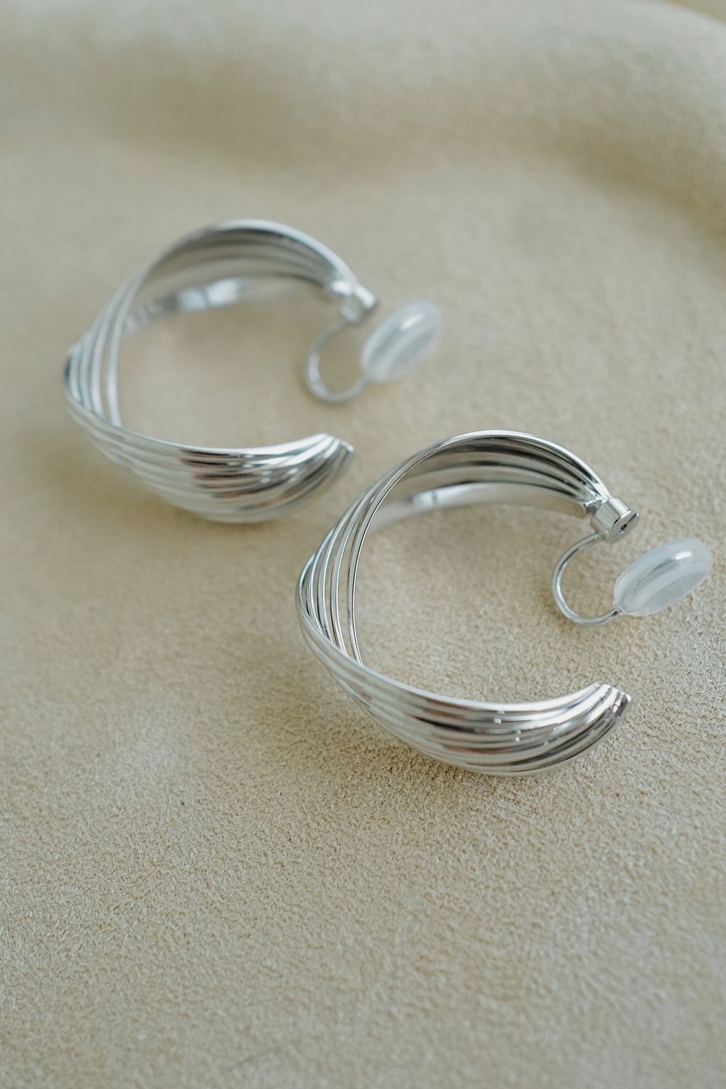 L1180222-1746068626063