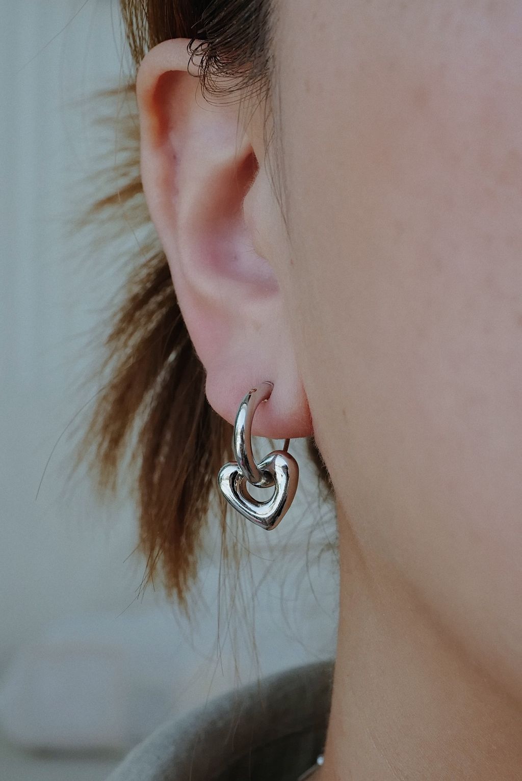 Facetune_28-04-2025-20-00-54-1746069073284