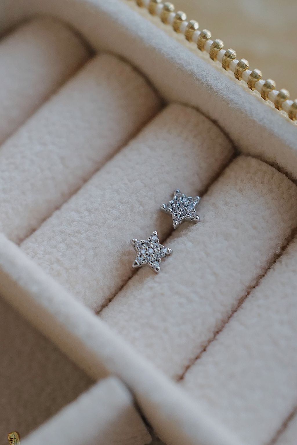 L1180497-1746074203231