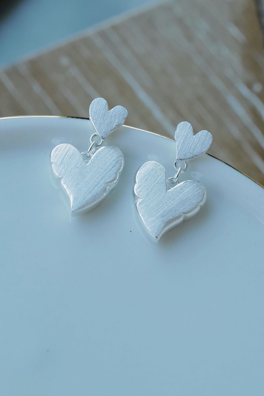 L1180177-1746081639483