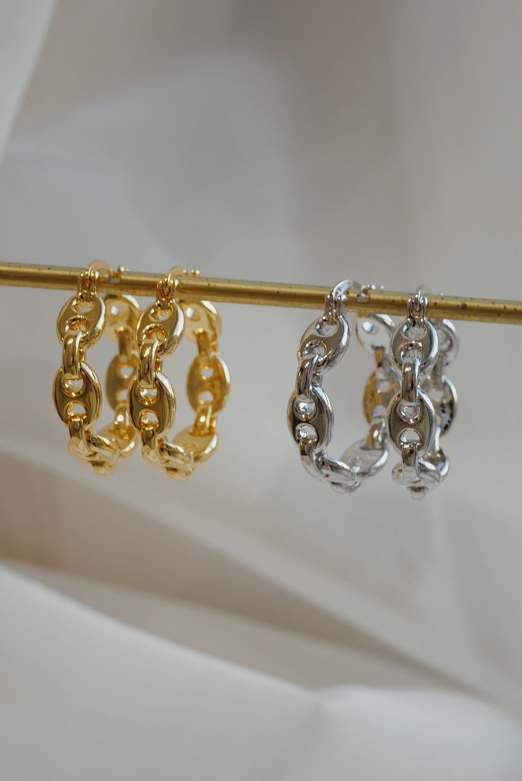 L1210416-1751889157287