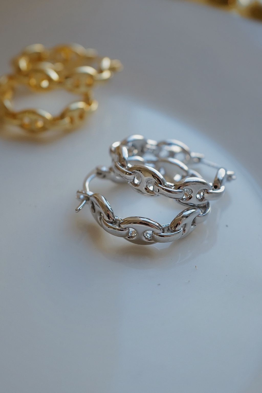 L1210397-1751889157297