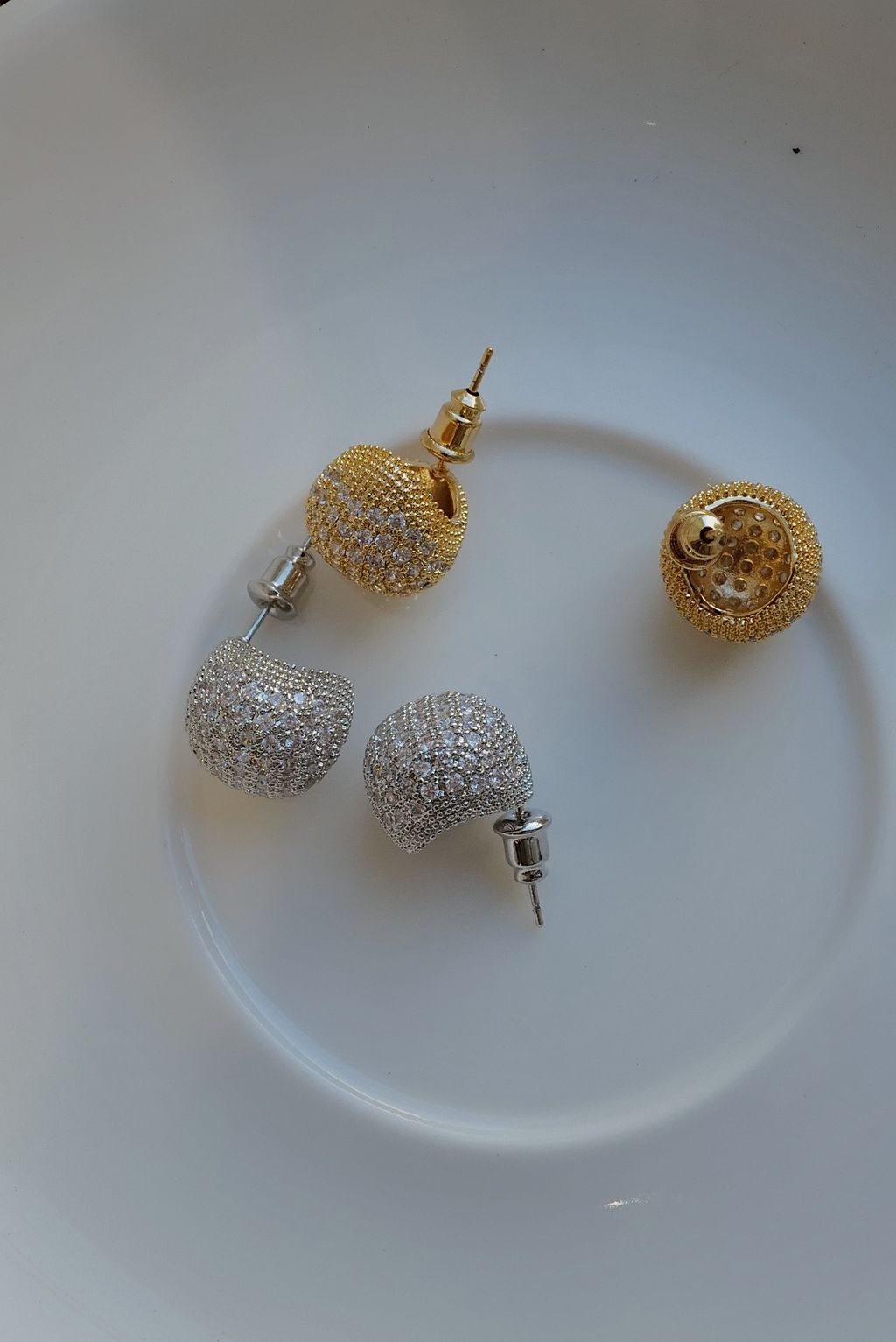 L1210436-1751889272070