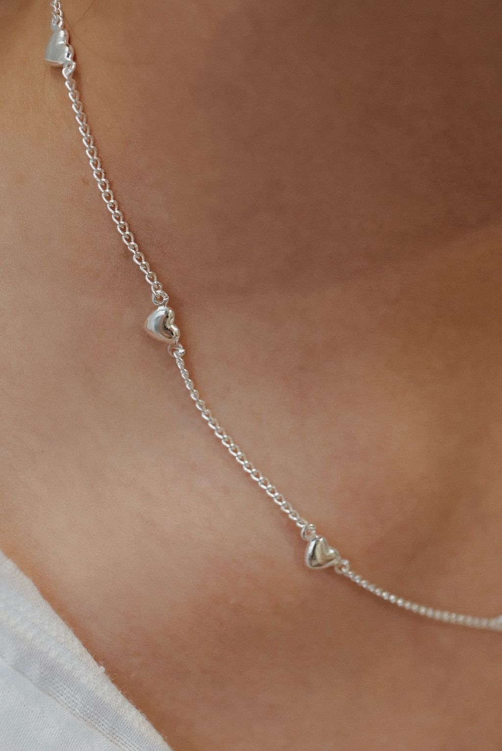 Facetune_06-07-2025-22-32-27-1751891388631