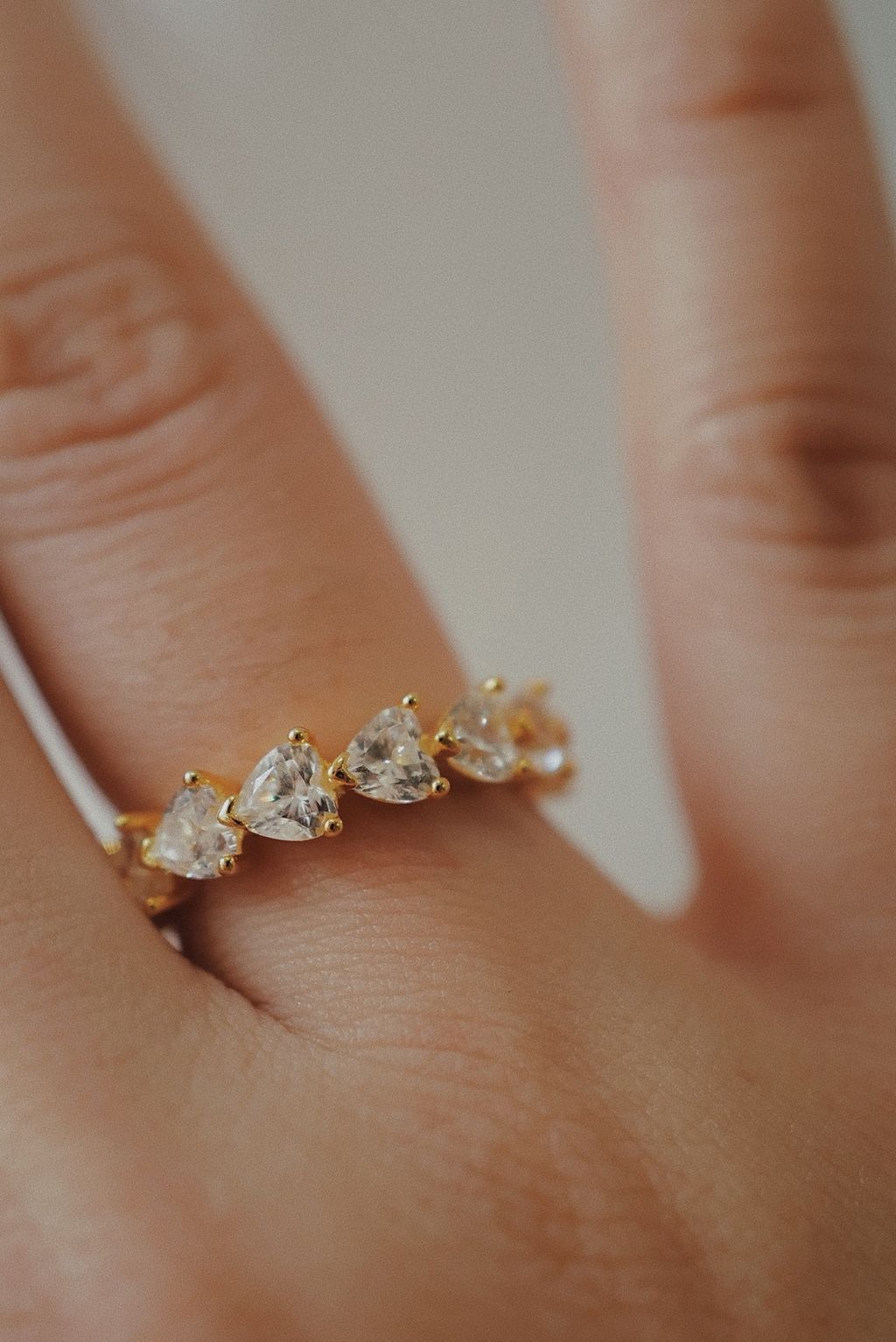 Facetune_06-07-2025-21-49-15-1751893800666