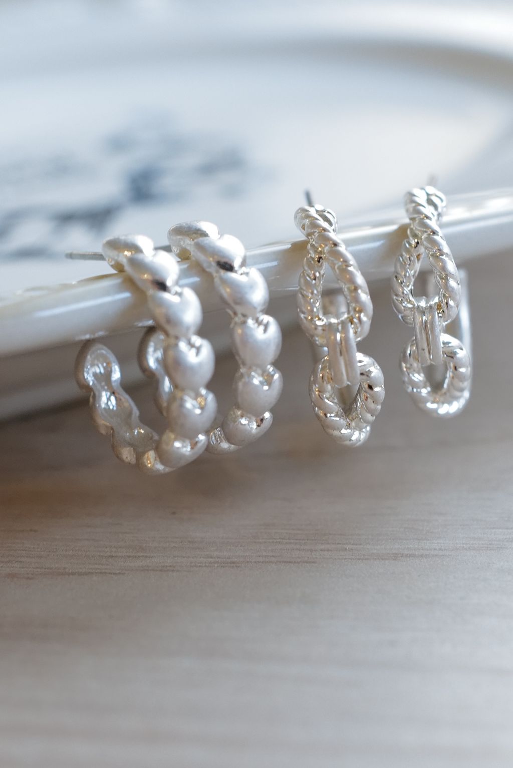 L1220347-1760012526290