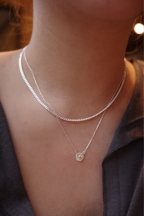 Facetune_08-10-2025-22-07-42-1760095260294