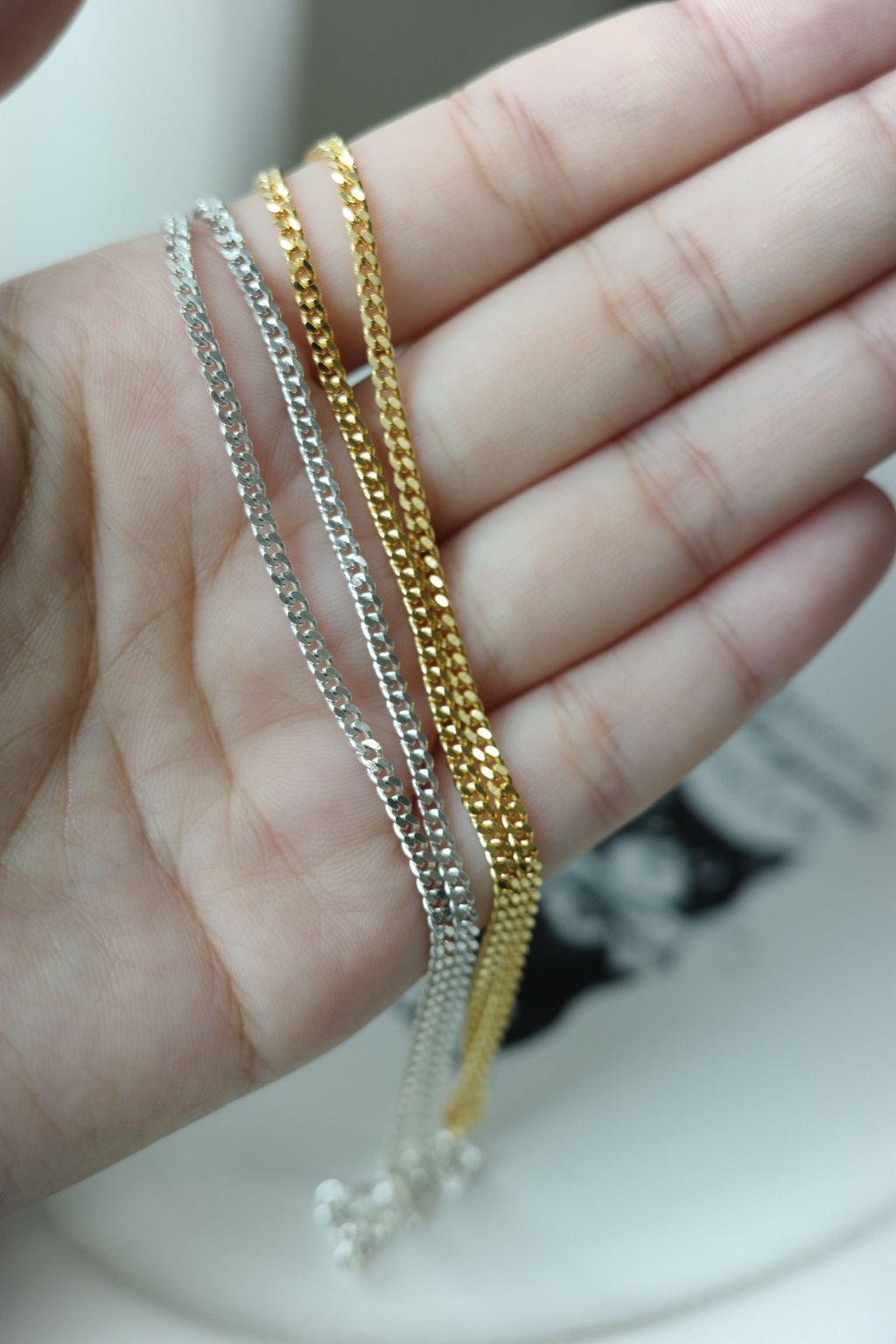 R0011078-1760095294559