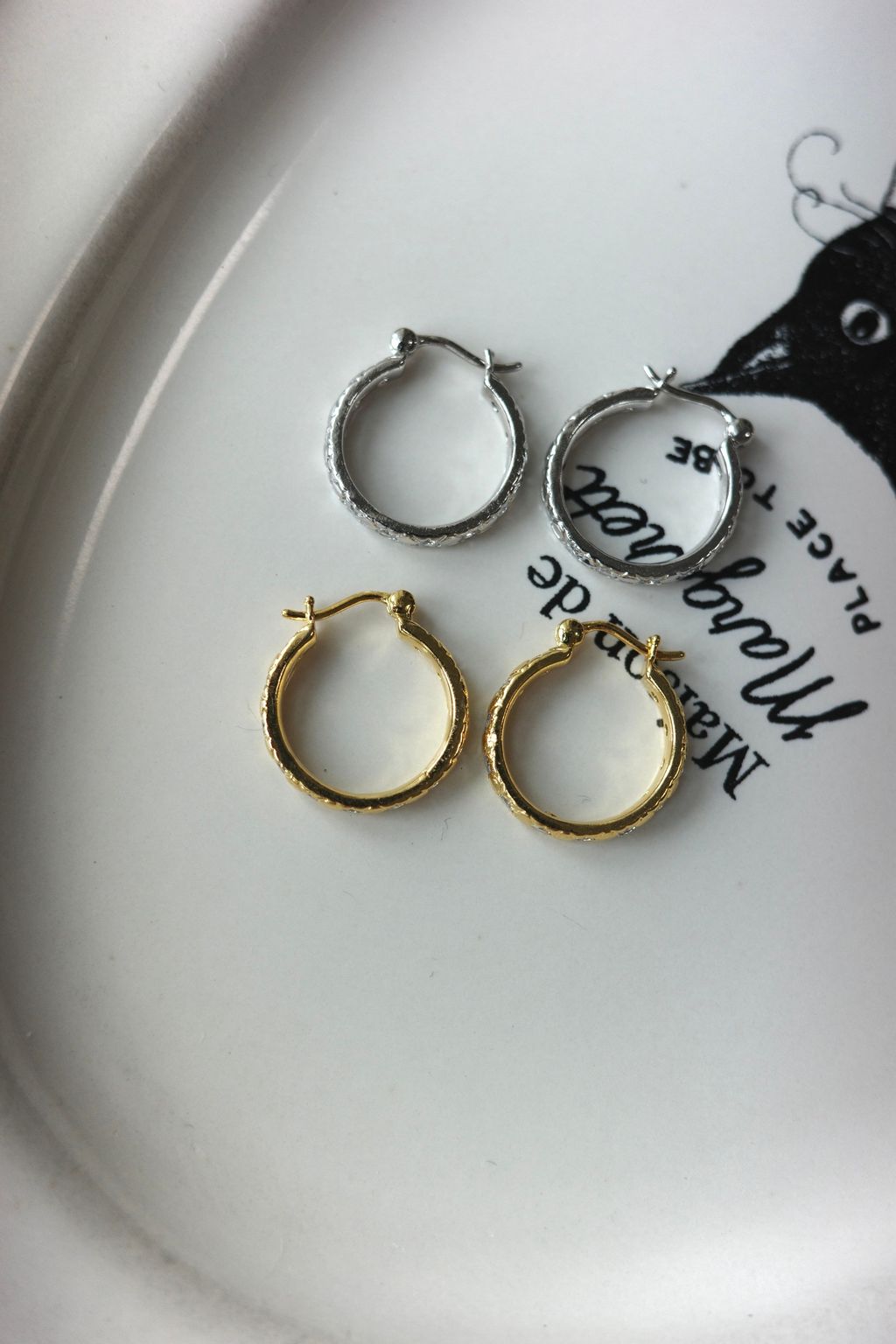 R0011145-1760098035935