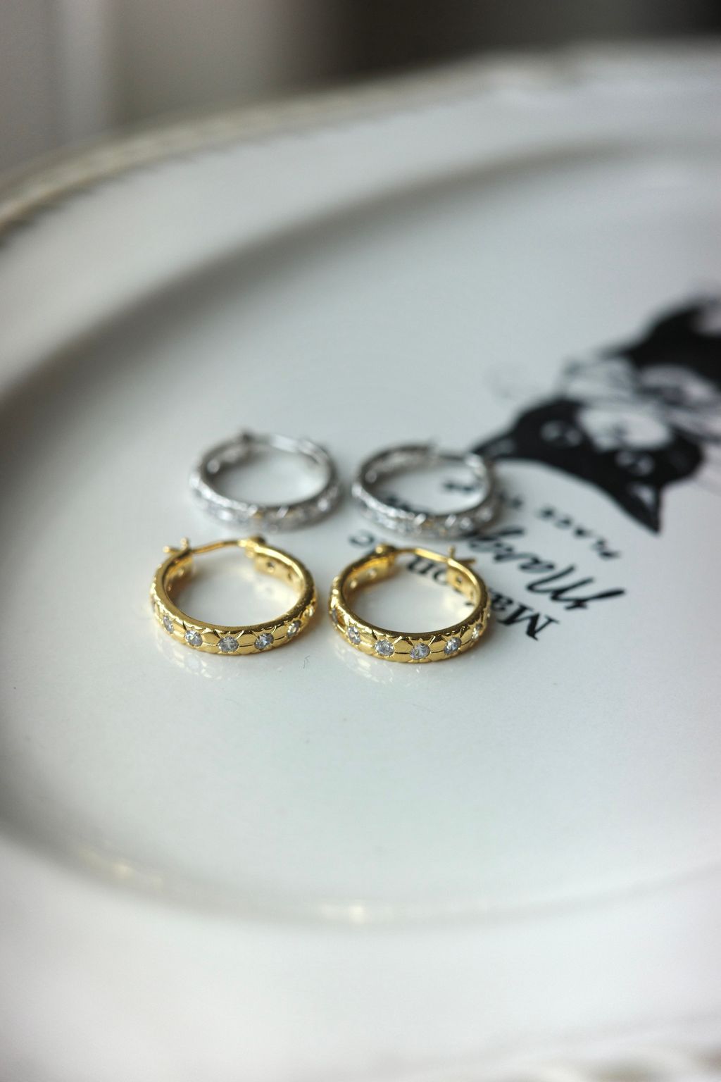 R0011146-1760098037163